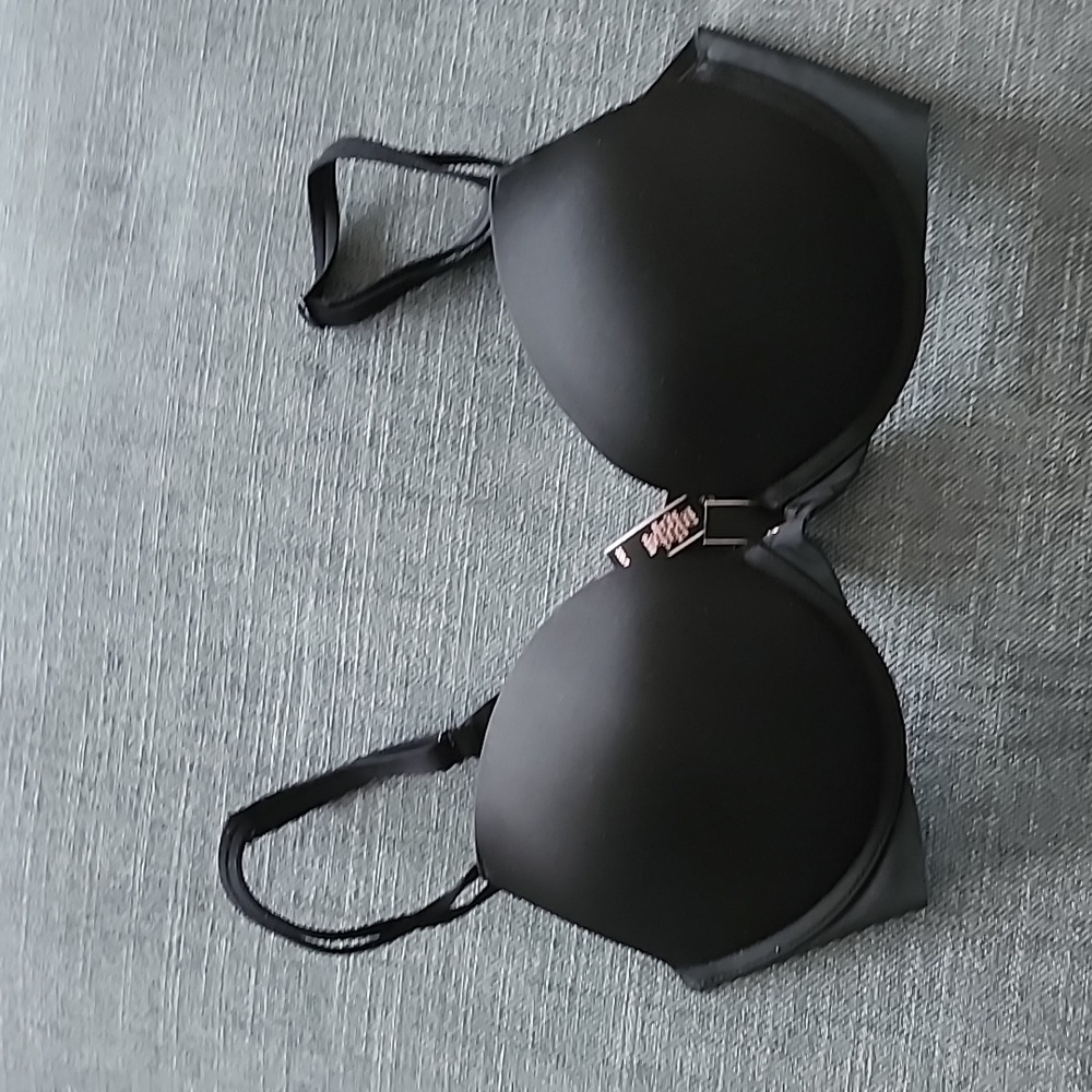 Victoria Secret Push up Bra